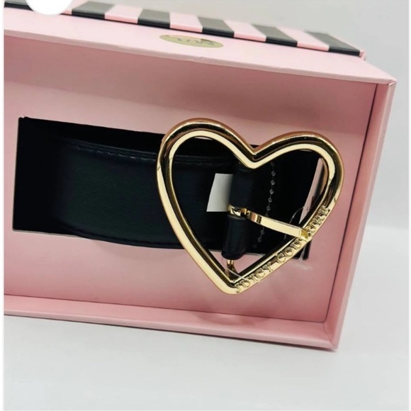 JUICY COUTURE GOLD HEART BUCKLE BELT!!! New in box!! S/M - Picture 1 of 3